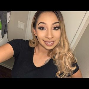 Meet your Posher, Erica